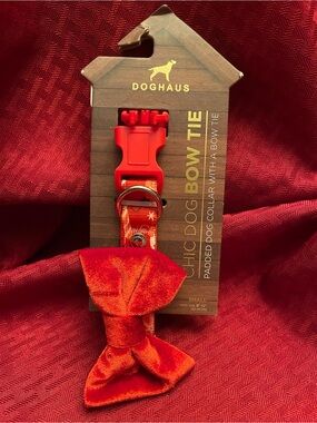 Doghaus Chic Dog Bow Tie Collar